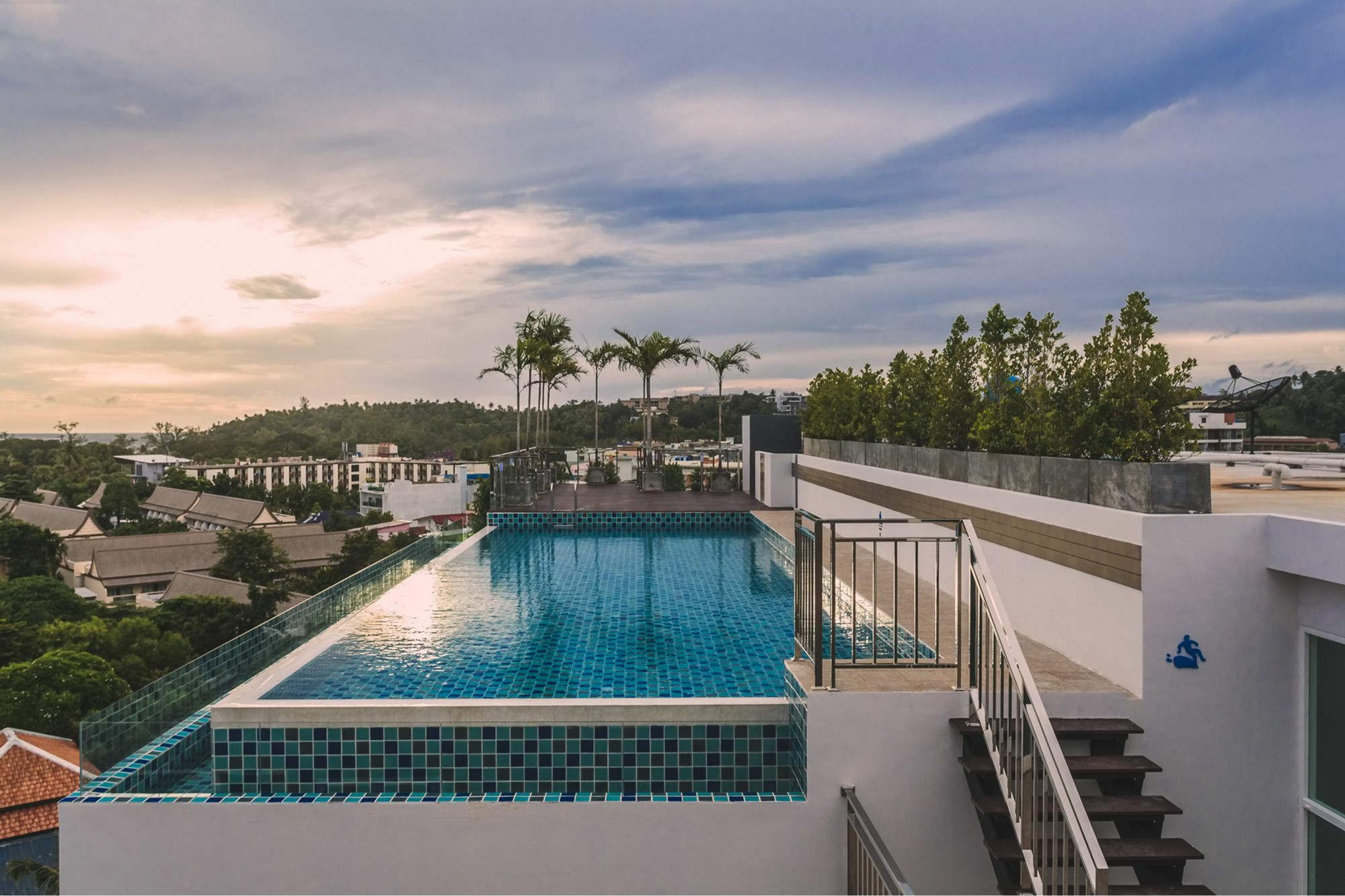 Condo In Kata In Ozone A519 Bagian luar foto